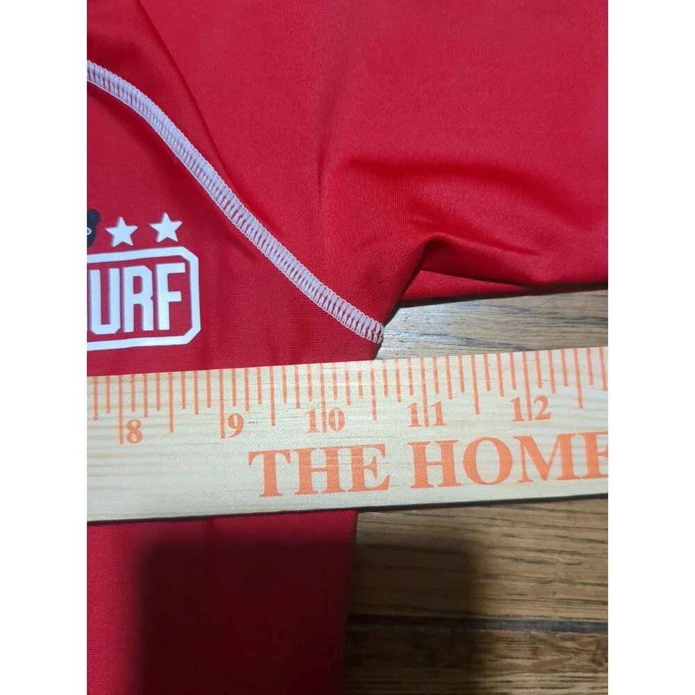 Miki House Red Catch The Big Wave Unisex Rash Guard Size 13 21 Inch Chest